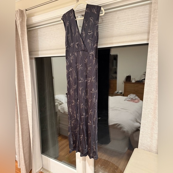 Vince 100% Silk Black Floral Maxi Dress - Medium - Picture 5 of 5